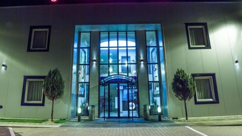 Hotel Picaro Krasnik Dolny Болеславец Экстерьер фото